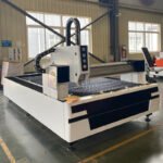 3000W Multifunctional Metal Fiber Laser Cutter Customizable 3015 Single Platform Automatic Yaskawa Servo Motor Supports BMP - 图片 5
